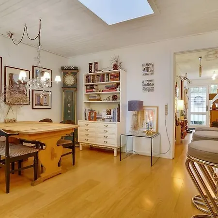 Lovely House With A View Of The Village Church Casa de Férias *